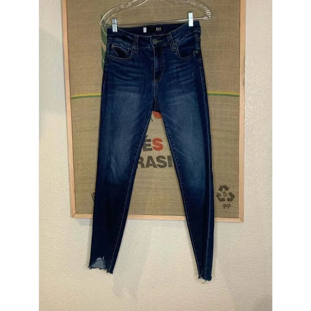 KUT from the Kloth Size 4 Carina High Rise Skinny Ankle Fray Hem Jeans